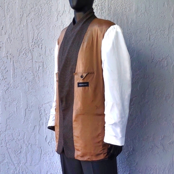 YSL Men's Pure Wool Luxury (2) Button Blazer - Picture 11 of 17